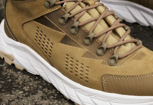 Фото - Зимние кроссовки в коричневом цвете Staff all brown - Men box