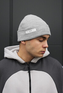 Фото - Светло-серая брендированная шапка Staff light gray original - Men box