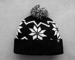 Фото - Черная шапка с узором Staff black & white pattern pompon - Men box