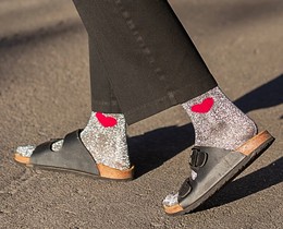 Фото - Шкарпетки SOX сріблясті з рожевим сердечком Love silver - Men box