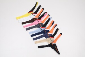 Фото - Чоловічі сексуальні стрінги CIOKICX жовті-чорні яскраві з відкритою задньою частиною - Men box