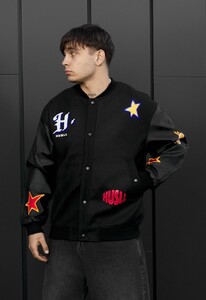 Фото - Чоловічий чорний бомбер Staff x Husll tiger на ґудзиках - Men box