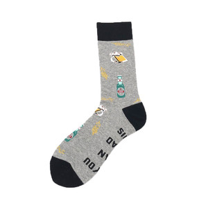 Фото - Высокие носки Friendly Socks серые BRING ME A COLD BEER - Men box