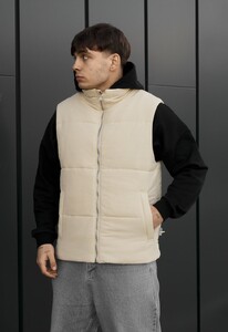 Фото - Чоловіча утеплена жилетка з водовідштовхувальними властивостями Staff kred milk - Men box