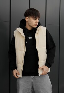 Фото - Чоловіча утеплена жилетка з водовідштовхувальними властивостями Staff kred milk - Men box