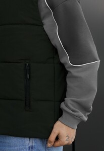 Фото - Мужская утепленная жилетка Staff to alto dark green - Men box