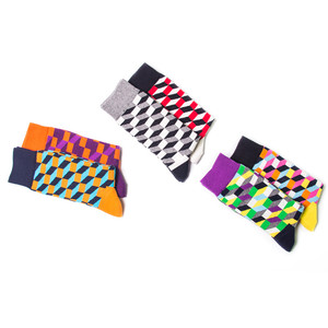 Фото - Носки Friendly Socks серого цвета с цветным узором - Men box