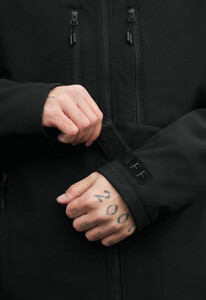 Фото - Ветро- и влагозащитная мужская куртка soft shell Staff kade black - Men box