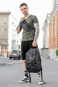 Фото - Рюкзак Intruder черного цвета с серым рисунком камуфляж - Men box