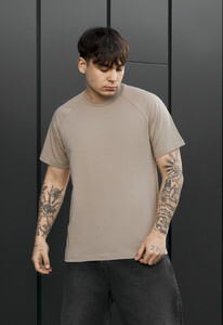 Фото - Чоловіча однотонна стильна футболка Staff light brown - Men box