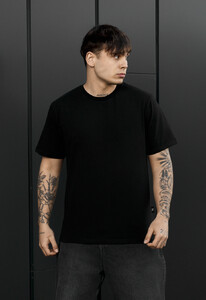 Фото - Мужская футболка классического кроя Staff black - Men box