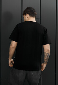 Фото - Мужская футболка классического кроя Staff black - Men box