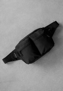 Фото - Поясная сумка бананка из водонепроницаемого материала Staff ak black - Men box