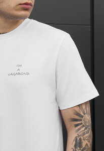 Фото - Чоловіча футболка класичного крою Staff vagabond - Men box
