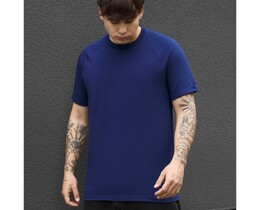 Фото - Мужская футболка с подкатами на рукавах Staff navy - Men box