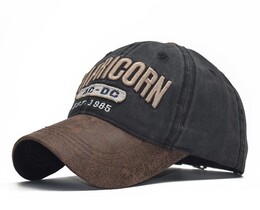 Фото - Молодежная бейсболка от Narason с лого Capricorn - Men box