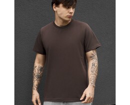 Фото - Чоловіча однотонна футболка Staff dark brown basic - Men box