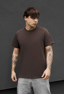 Фото - Чоловіча однотонна футболка Staff dark brown basic - Men box