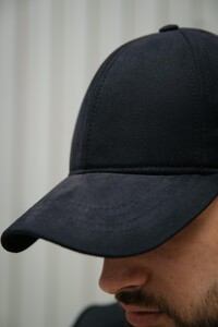 Фото - Базова якісна чорна кепка "MyCap" Intruder №1 - Men box