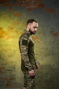 Фото - Чоловіча кофта "Ghost" з якісного трикотажу Intruder хакі-піксель - Men box