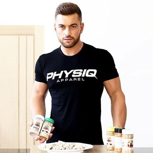 Фото - Спортивная футболка от бренда Wolf Fitness черного цвета - Men box