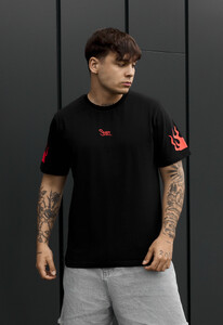 Фото - Мужская футболка Staff logo & fire tiger черного цвета - Men box