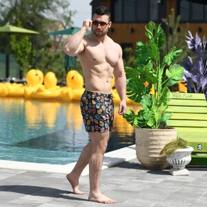 Фото - Чоловічі шорти для плавання Slavni Swimming Pool Print чорно-кольорові - Men box