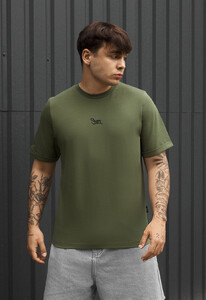 Фото - Мужская футболка Staff khaki logo с подкатами на рукавах - Men box