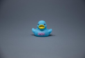 Фото - Аксессуар для ванны Andrew Christian Queer Duckie голубой - Men box