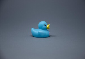 Фото - Аксессуар для ванны Andrew Christian Queer Duckie голубой - Men box