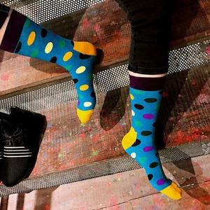 Фото - Шкарпетки бренду Friendly Socks блакитні з жовтими п'ятами - Men box