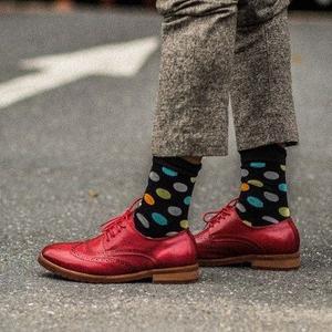 Фото - Мужские носки черного цвета в разноцветный горох Friendly Socks - Men box