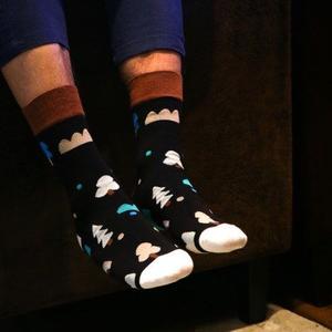 Фото - Мужские носки черного цвета на зимнюю тематику от Friendly Socks - Men box