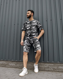 Фото - Чоловічі камуфляжні oversized шорти Intruder 'Player' - Men box