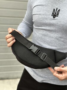 Фото - Чорна поясна сумка "Доброго вечора, ми з України" з прапором - Men box
