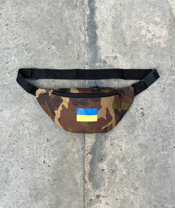 Фото - Бананка пісочного камуфляжу з прапором України - Men box