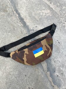 Фото - Бананка пісочного камуфляжу з прапором України - Men box