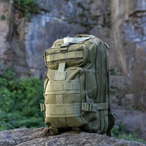 Фото - Туристический рюкзак оливкового цвета Dominator Shadow Black 30L - Men box