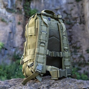 Фото - Туристический рюкзак оливкового цвета Dominator Shadow Black 30L - Men box