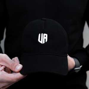 Фото - Кепка-бейсболка Pobedov Cap (сетка) черная с вышитым логотипом UA - Men box
