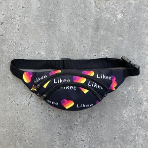 Фото - Бананка на два відділення Likee чорного кольору - Men box