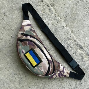 Фото - Бананка патріотична камуфляжного забарвлення з прапором - Men box