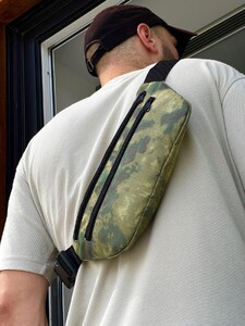 Фото - Бананка камуфляжная с двумя отделениями. Цвет: зеленый - Men box