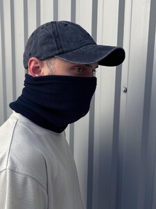 Фото - Шарф-хомут Intruder темно-синій з брендованим лого - Men box