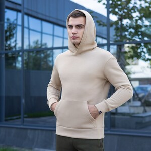 Фото - Худі зимове Pobedov "007" однотонне пісочного кольору - Men box